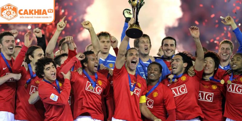 Manchester United Huyền Thoại 1999 Vang Danh Tại CakhiaTV 2 Hành trình rực rỡ của đội bóng